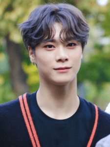 Moonbin